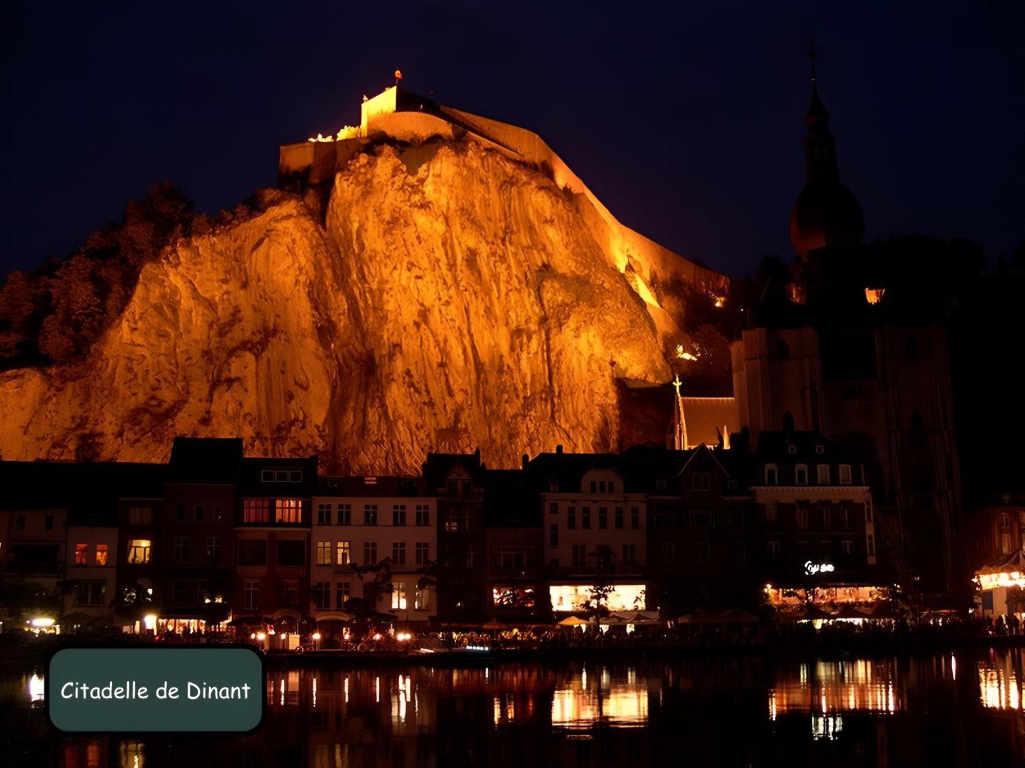 L'Arizona Dinant - Studio Montana - Barbecue, Free Parking, Dog Ok 外观 照片